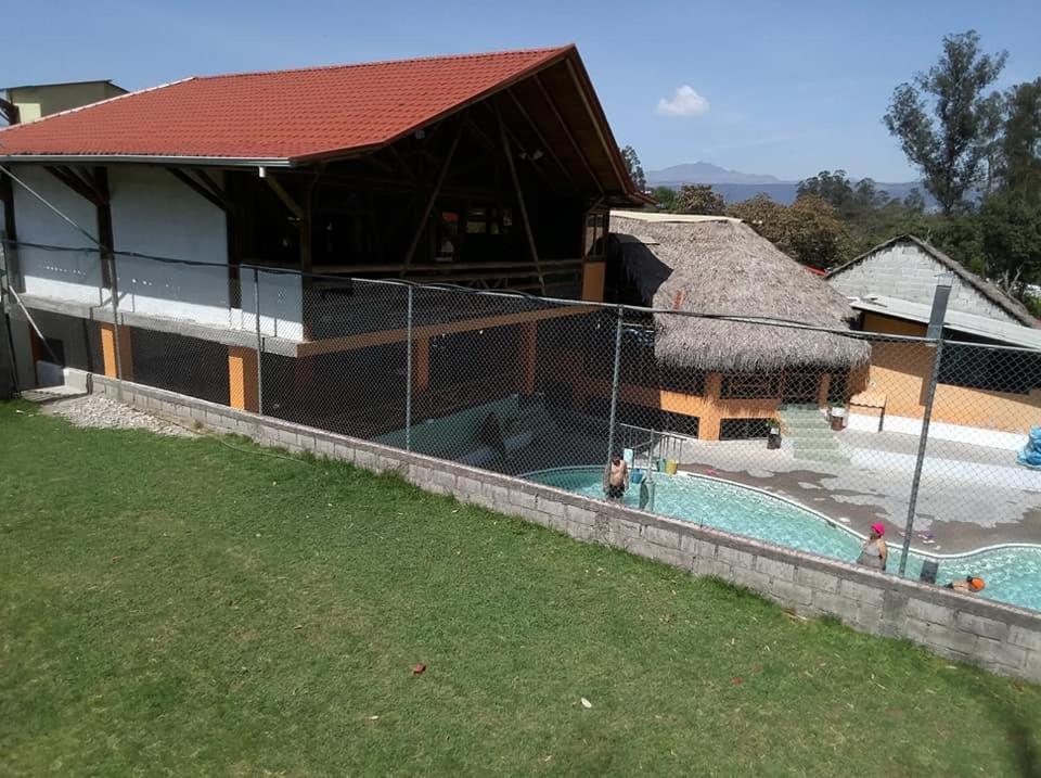Hosteria La Chorrera Quito Exterior foto